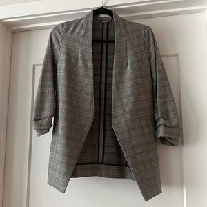 Aritzia Babaton Power Blazer in Plaid